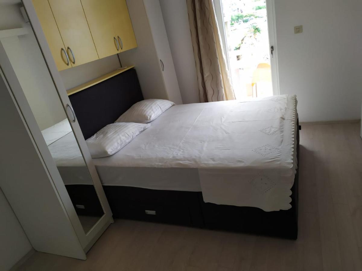 Apartmani Mira Drasnice Exteriör bild