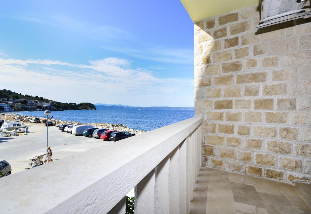 Apartmani Mira Drasnice Exteriör bild