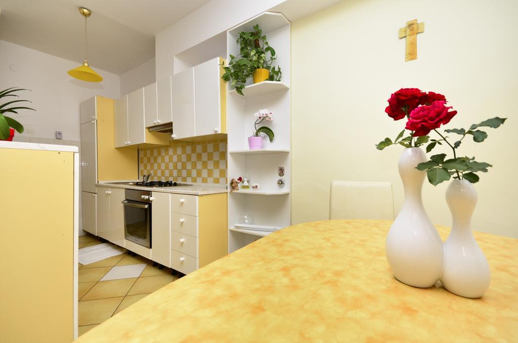 Apartmani Mira Drasnice Exteriör bild